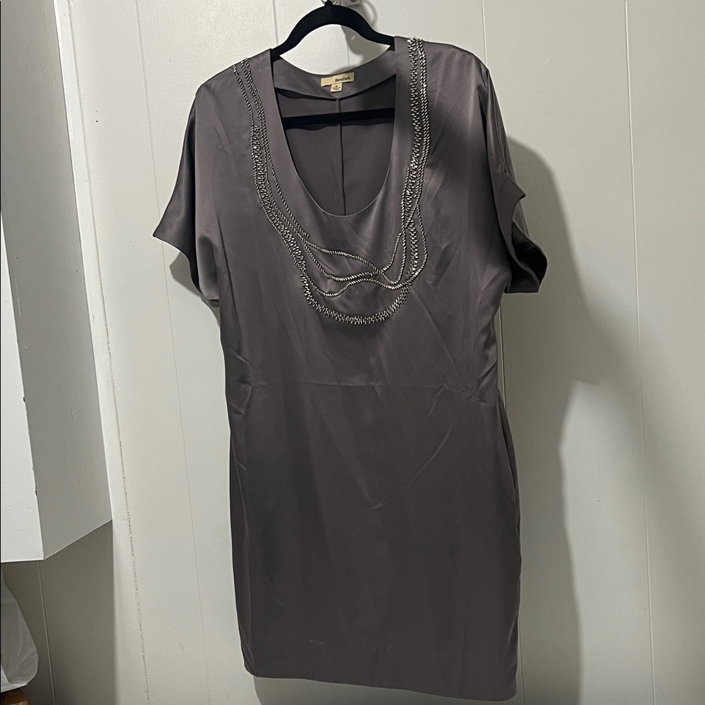 Beulah Gray Midi Dress with Chain-look Detail